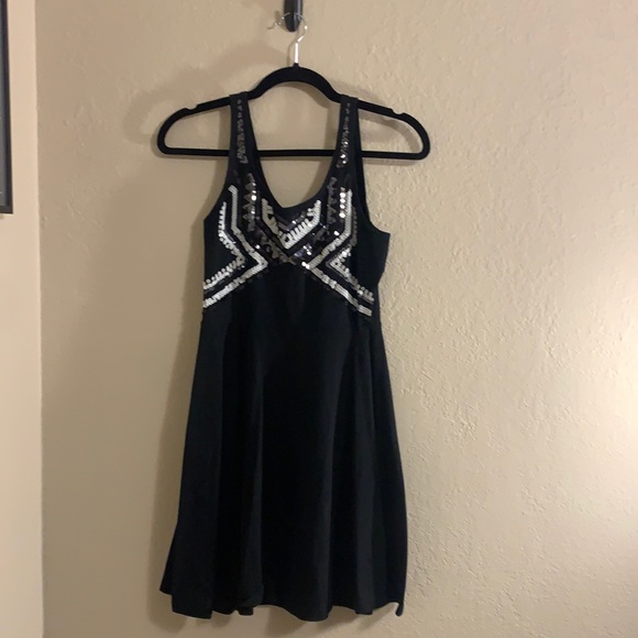 Express skater dress - Picture 1 of 3